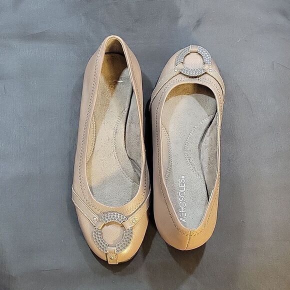 BRAND NEW AEROSOLES WOMEN'S SLIP-ON FLAT SHOE - Picture 3 of 16